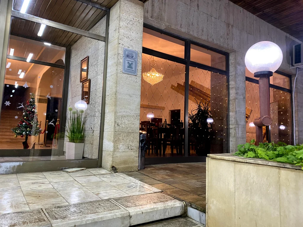 Hotel Loznitsa gallery – exterior