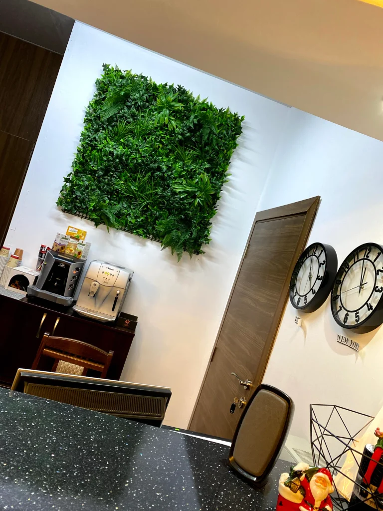 Hotel Loznitsa gallery – lobby interior