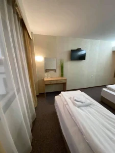 Hotel Loznitsa gallery – guest room interior