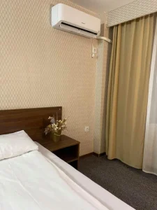 Hotel Loznitsa gallery – guest room interior
