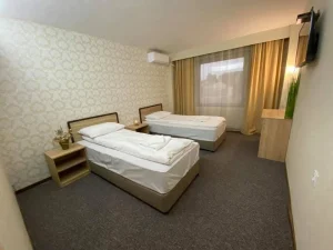 Hotel Loznitsa gallery – guest room interior