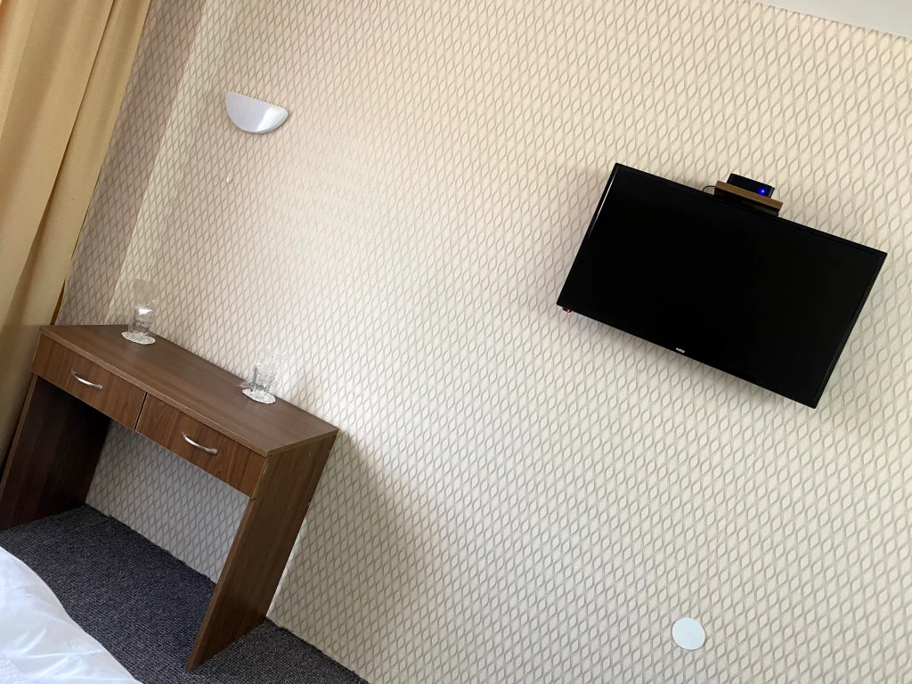 Hotel Loznitsa gallery – guest room interior