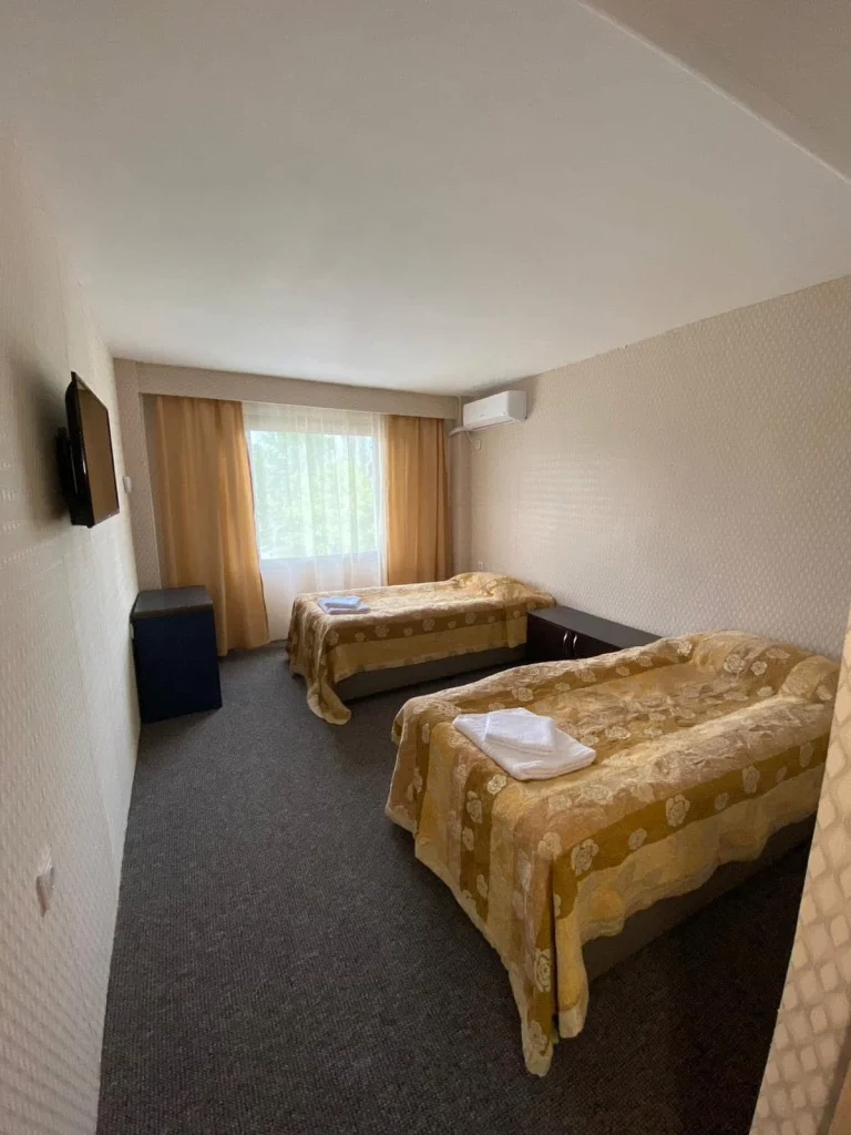 Hotel Loznitsa gallery – guest room interior