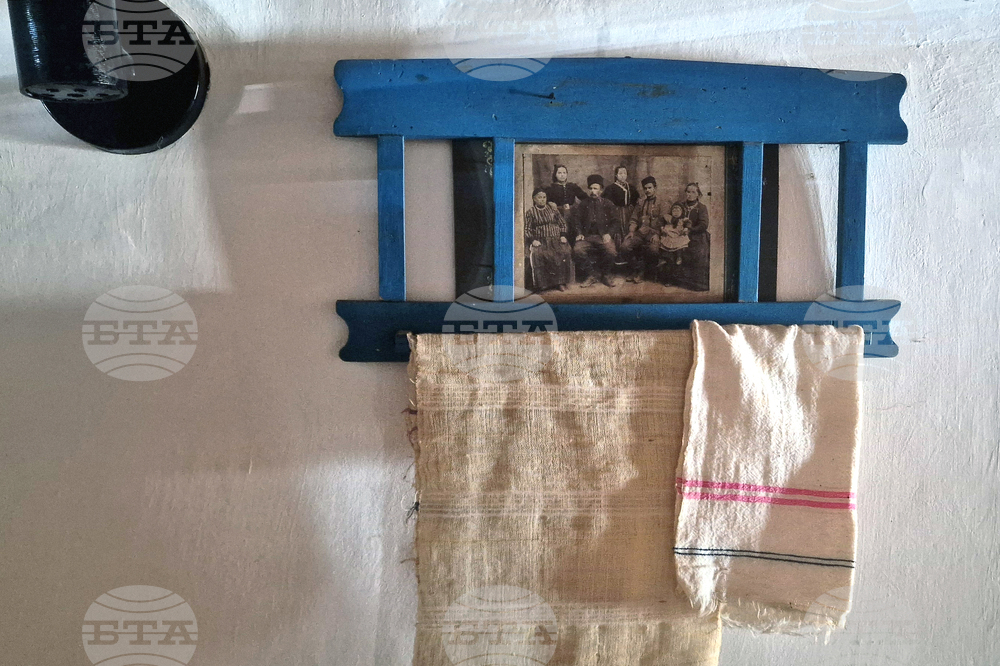 Traditional exhibits at the Heritage House museum in Loznitsa